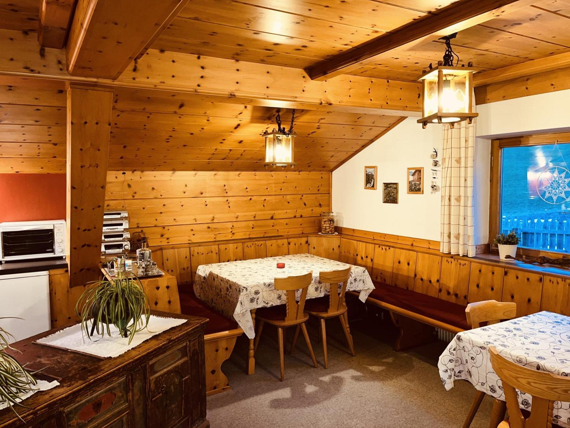 Residence Zirmer Wohnung Erde Castelrotto Dış mekan fotoğraf